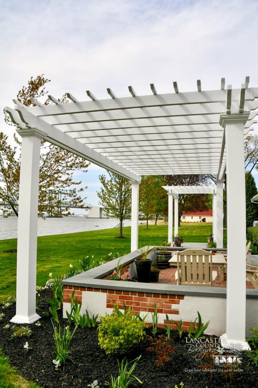 8x10 Pergola Ideas