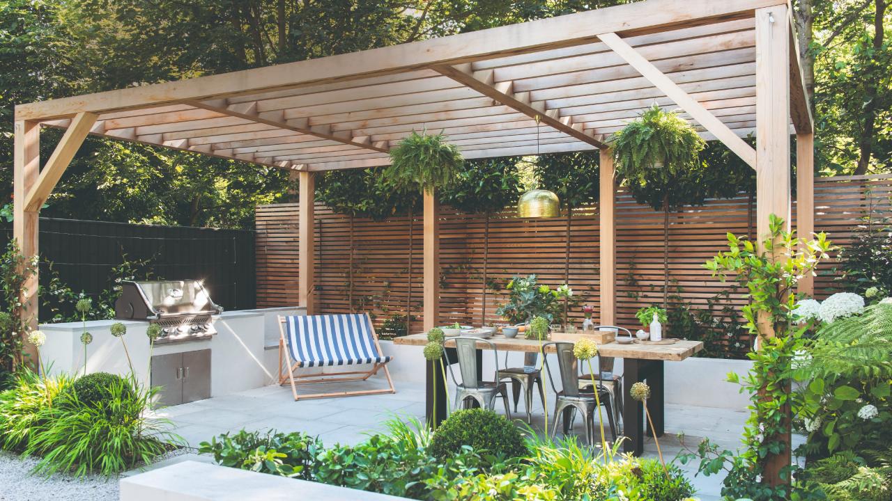 Pergola Kitchen