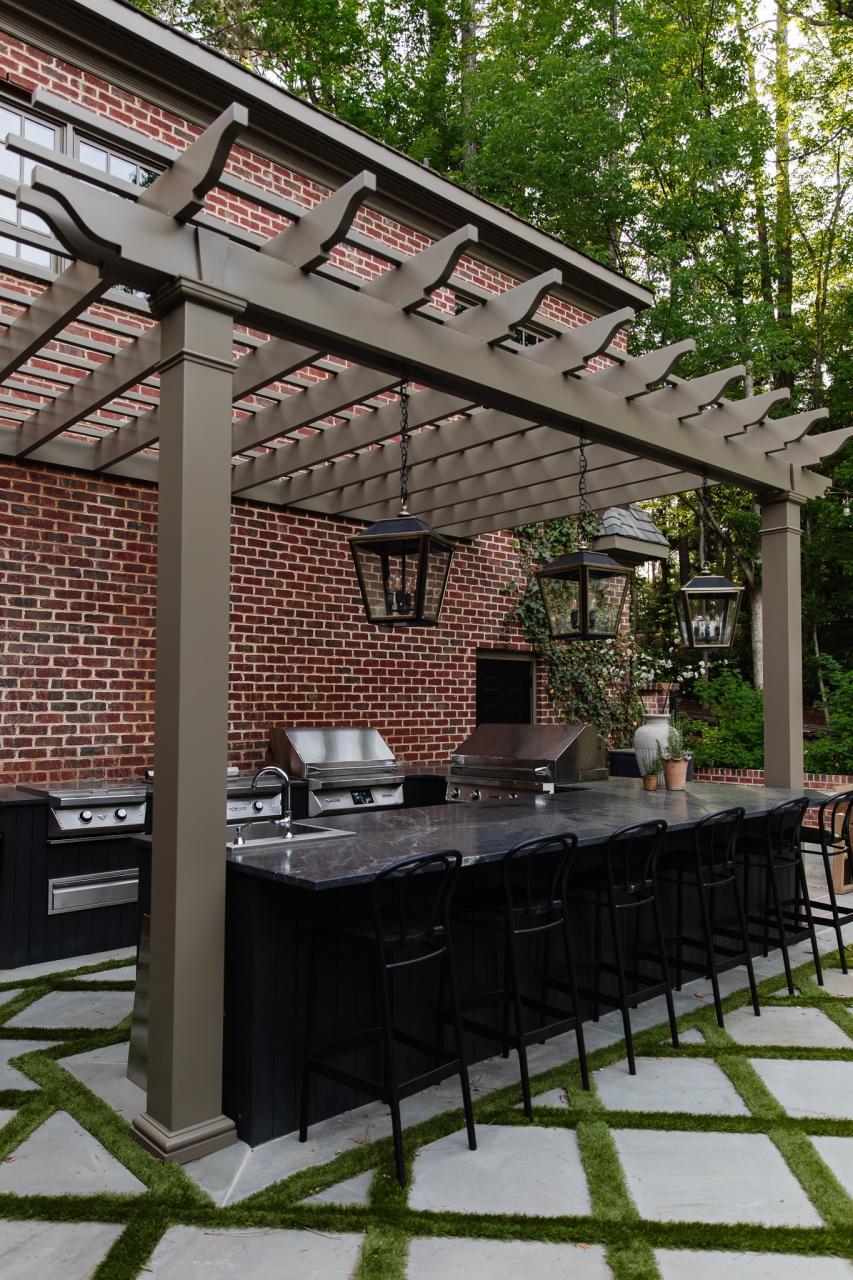 Pergola Kitchen