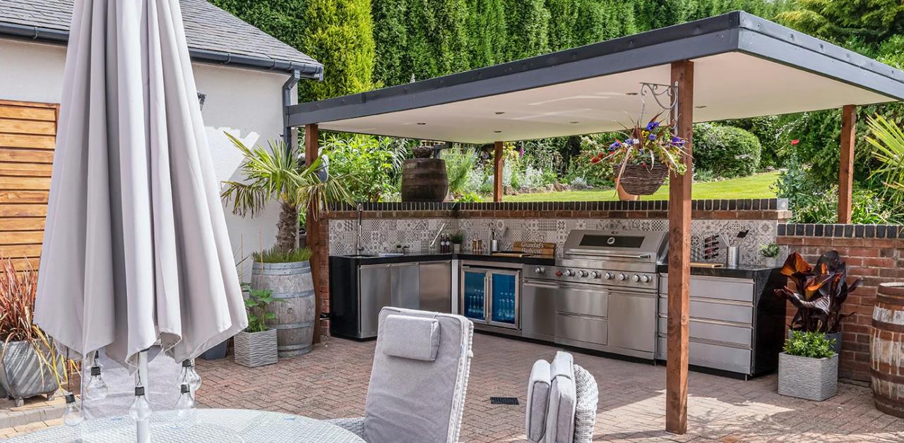 Pergola Kitchen