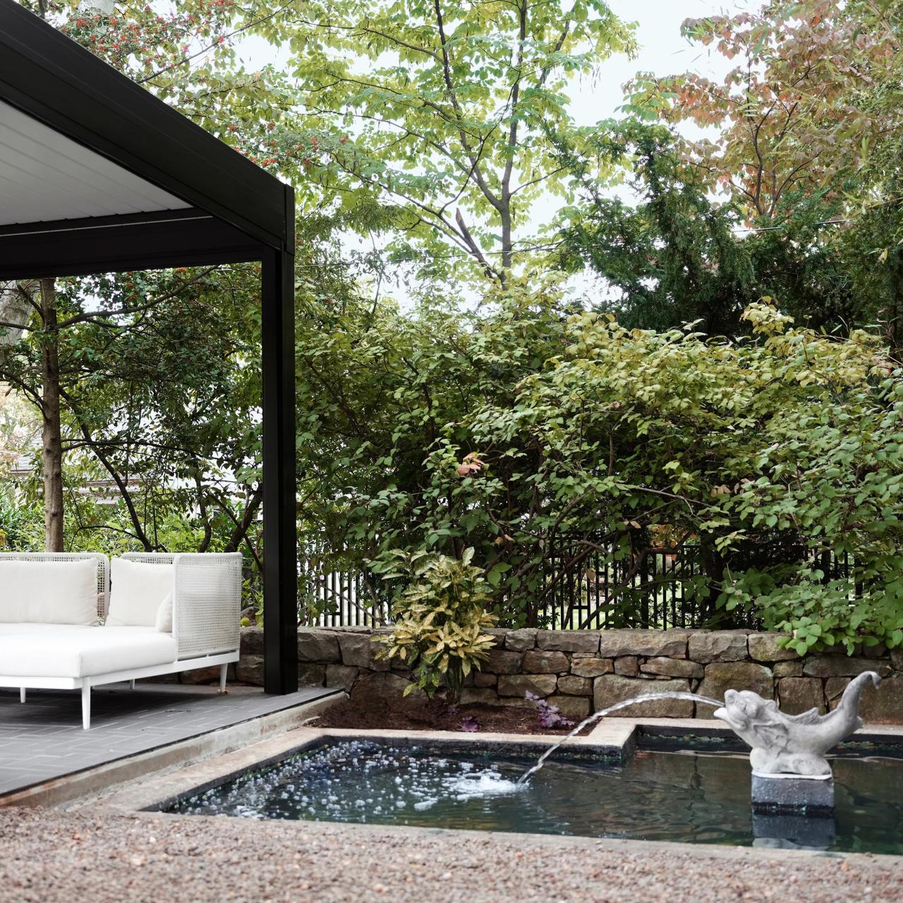 8x10 Pergola Ideas