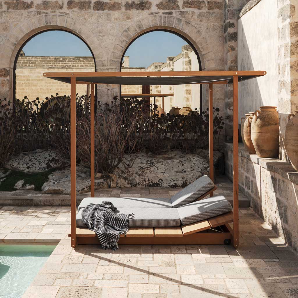 1 Hydro Pergola