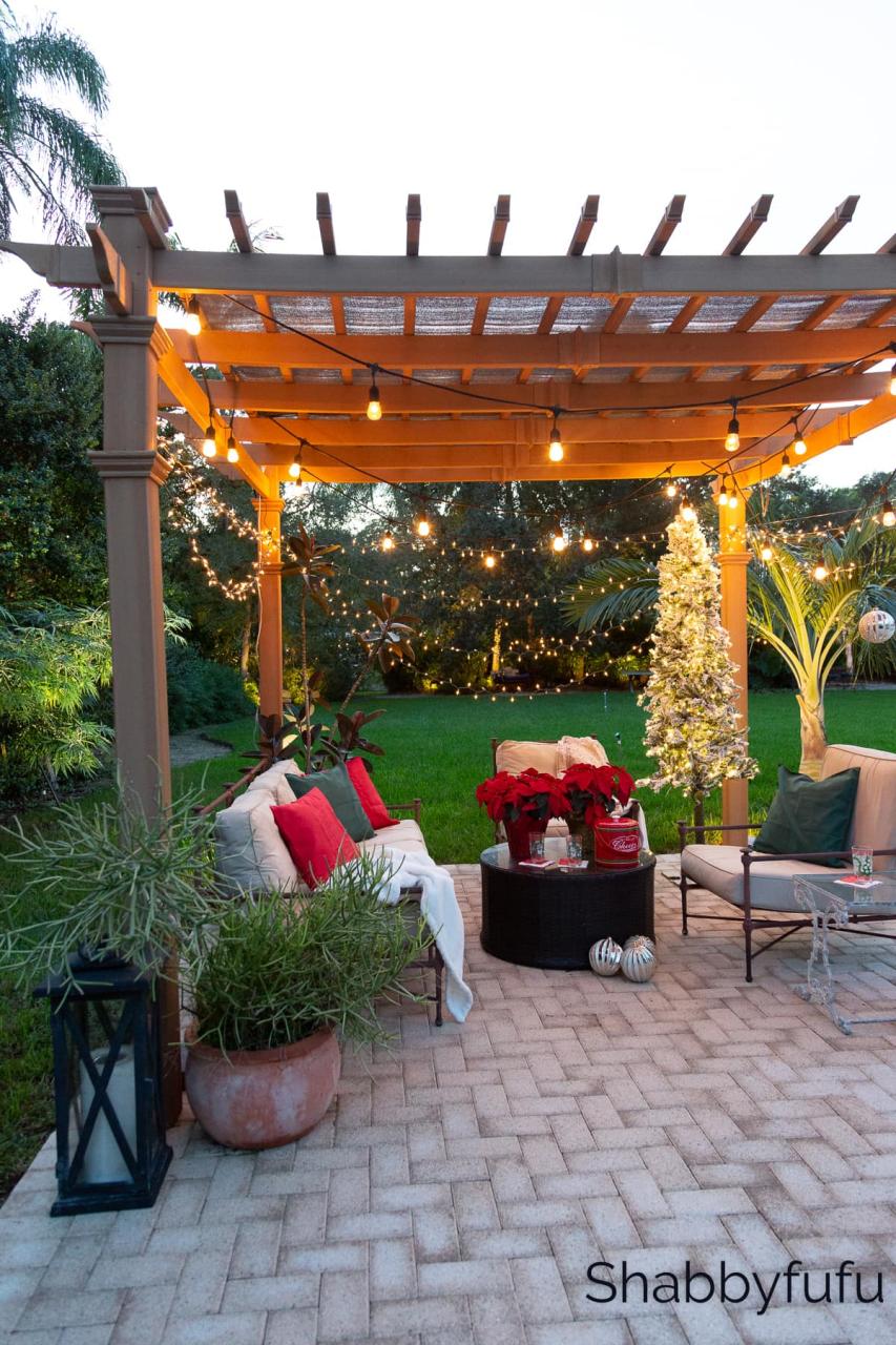 Pergola Decorations