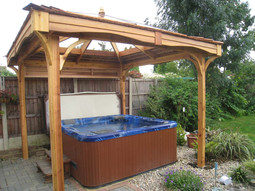 Pergola Jacuzzi Ideas